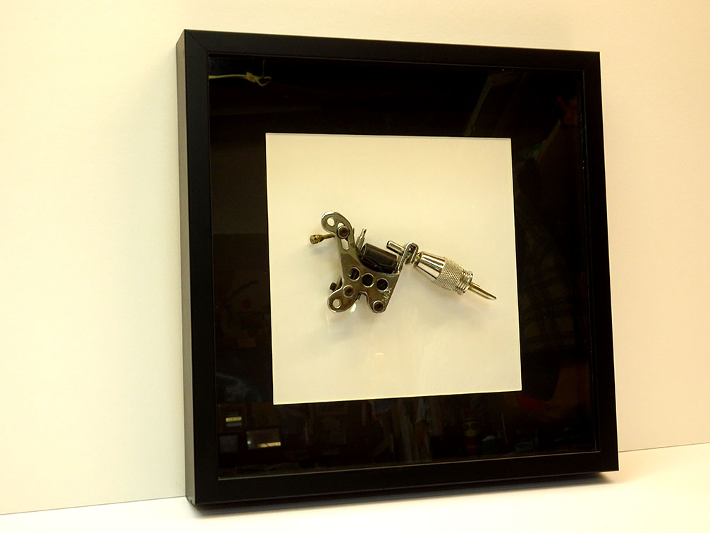 Uokvirena mašinica za tattoo